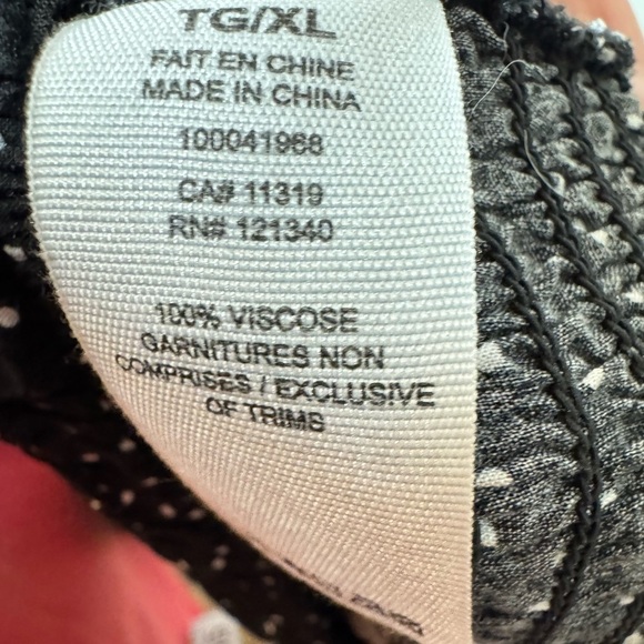 (3 For $20) Garage Top - Size XL - Picture 4 of 4